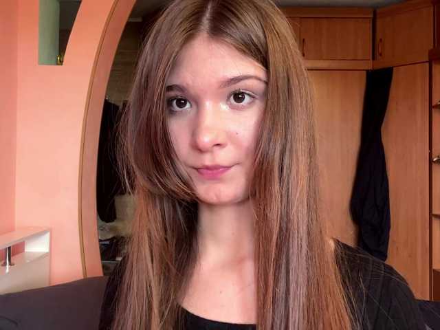 LydiaChey live cam on BongaCams