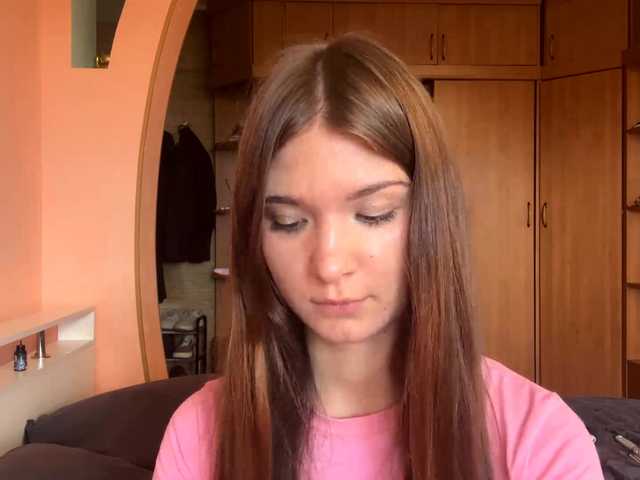 LydiaChey live cam on BongaCams