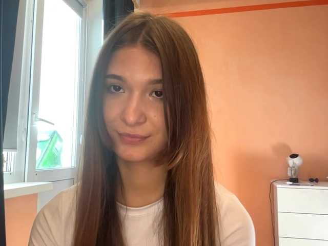 LydiaChey live cam on BongaCams