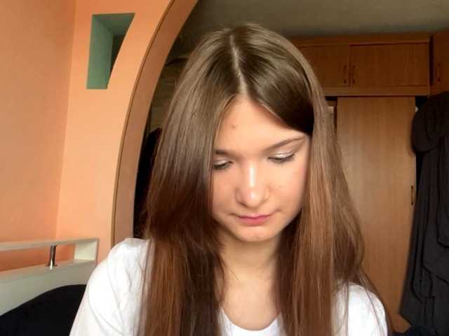 LydiaChey live cam on BongaCams
