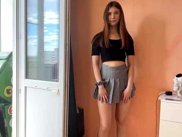 LydiaChey live cam on BongaCams
