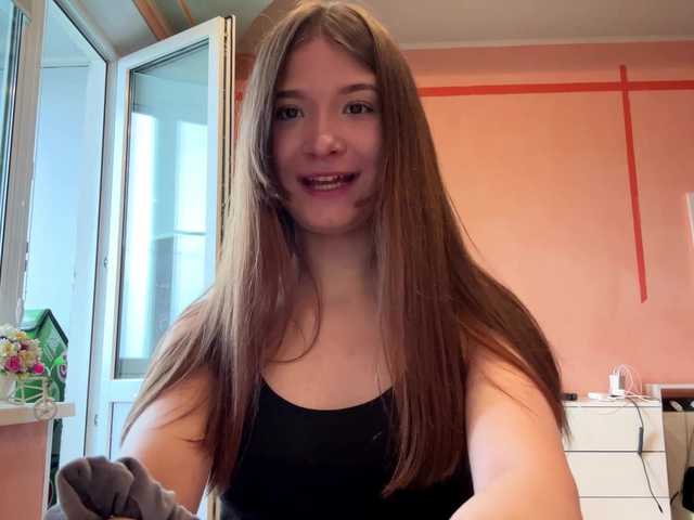 LydiaChey live cam on BongaCams