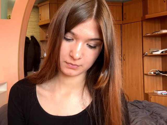 LydiaChey live webcam show