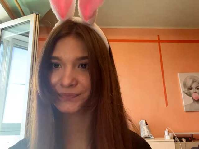 LydiaChey live cam on BongaCams