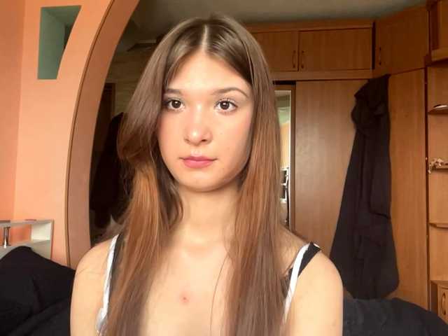 LydiaChey live cam on BongaCams