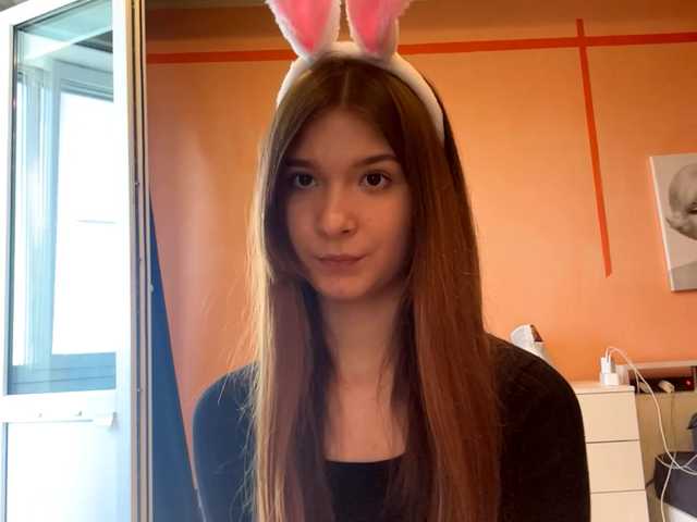 LydiaChey live cam on BongaCams