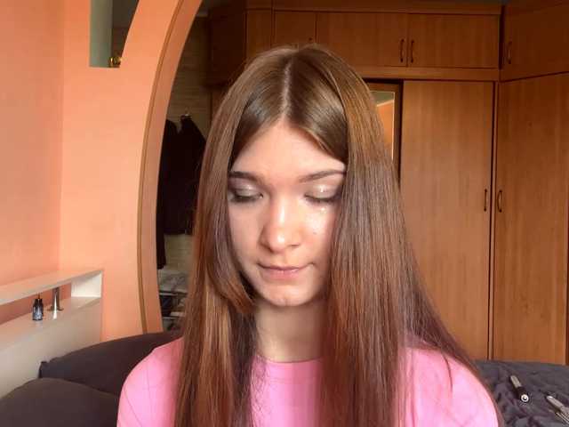 LydiaChey live cam on BongaCams