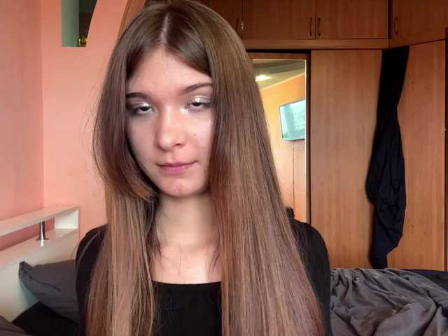 LydiaChey live cam on BongaCams
