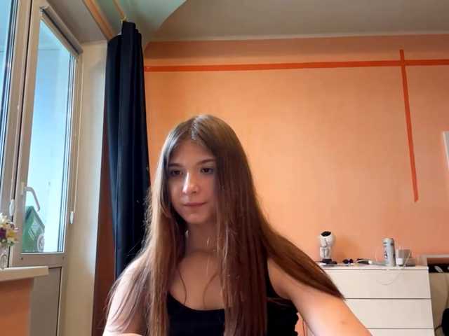 LydiaChey live cam on BongaCams