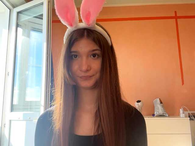 LydiaChey live cam on BongaCams