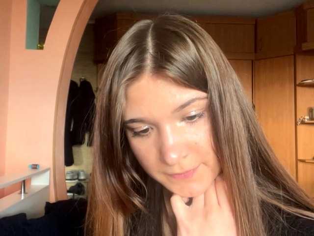 LydiaChey live cam on BongaCams