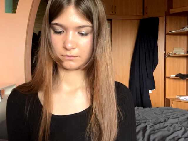 LydiaChey live webcam show