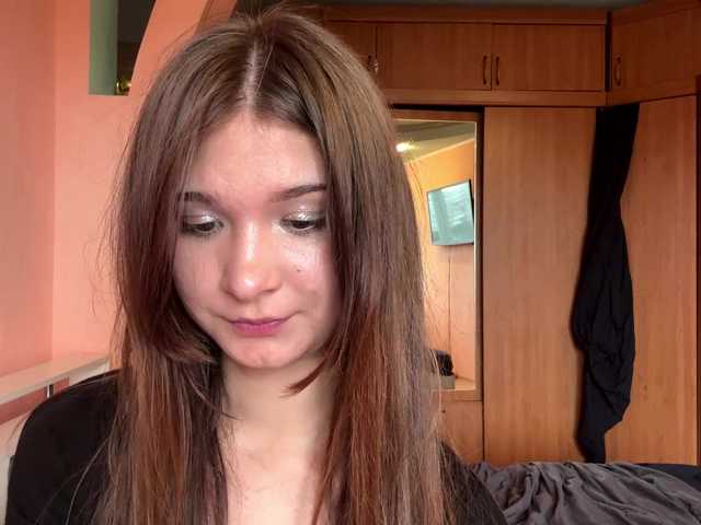 LydiaChey live cam on BongaCams