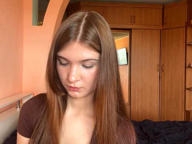 LydiaChey live cam on BongaCams