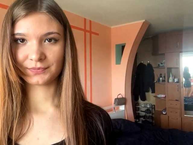 LydiaChey live cam on BongaCams