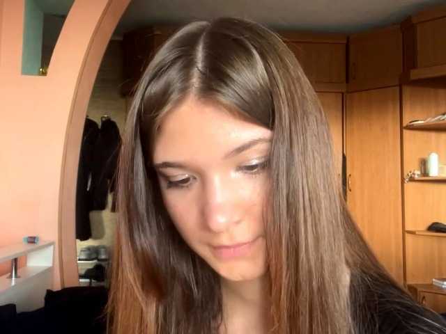LydiaChey live cam on BongaCams