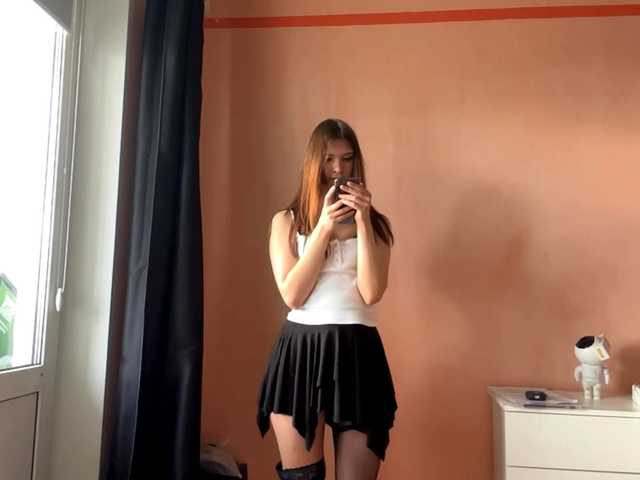 LydiaChey live cam on BongaCams