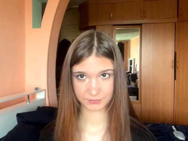 LydiaChey live cam on BongaCams