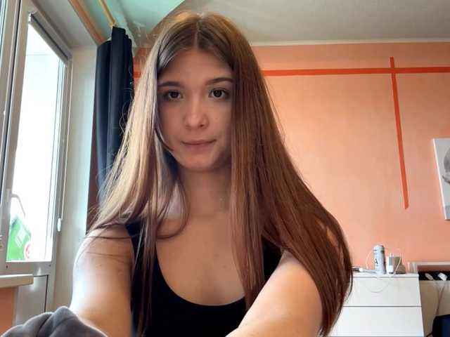 LydiaChey live cam on BongaCams