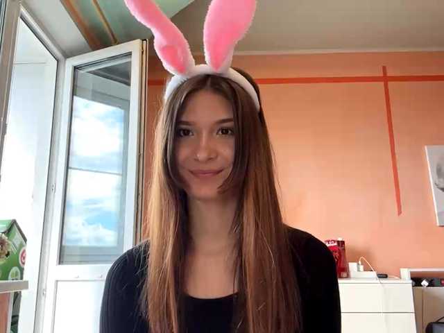LydiaChey live cam on BongaCams
