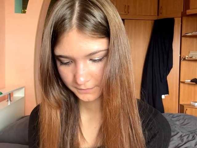 LydiaChey live cam on BongaCams