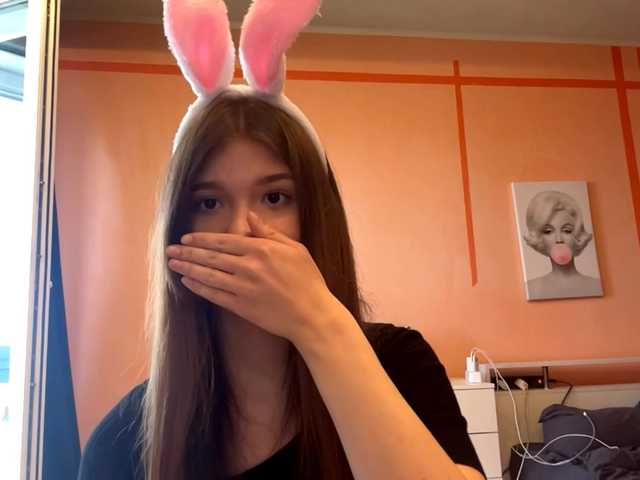 LydiaChey live cam on BongaCams