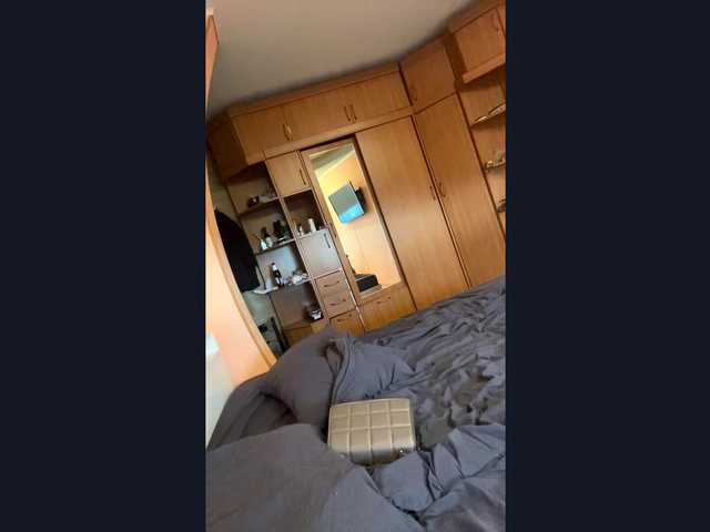 LydiaChey live webcam show