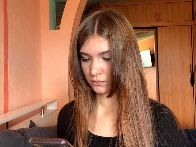 LydiaChey live cam on BongaCams