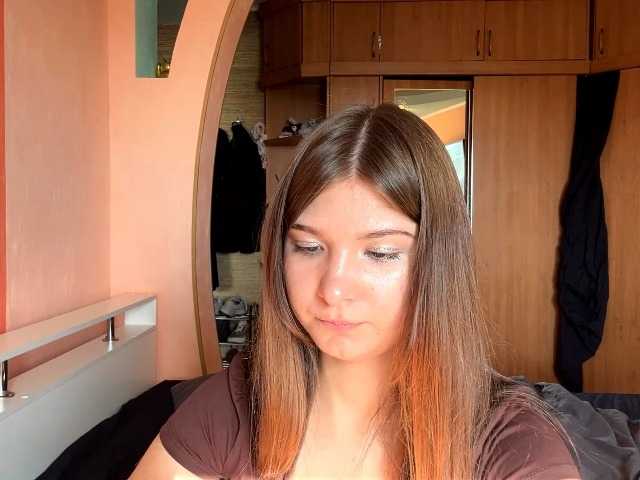LydiaChey live cam on BongaCams