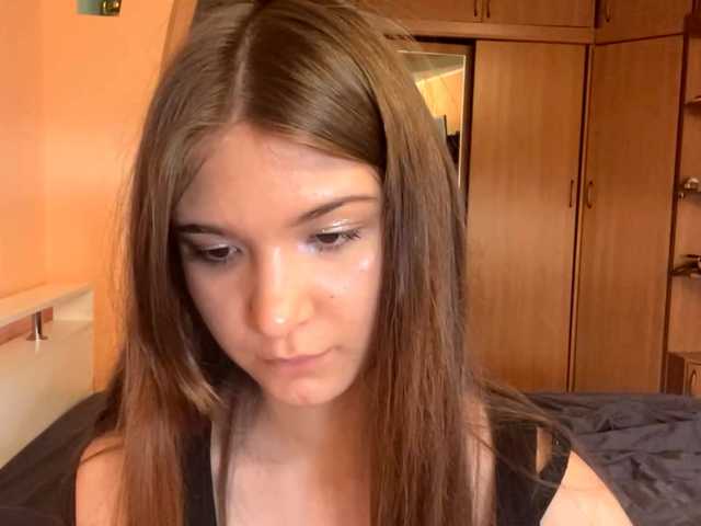 LydiaChey live cam on BongaCams