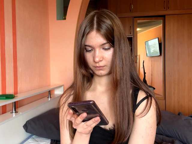 LydiaChey live cam on BongaCams