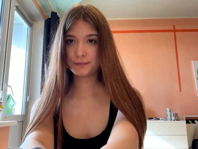 LydiaChey live cam on BongaCams