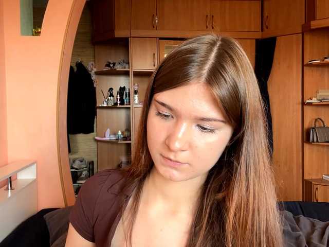 LydiaChey live cam on BongaCams