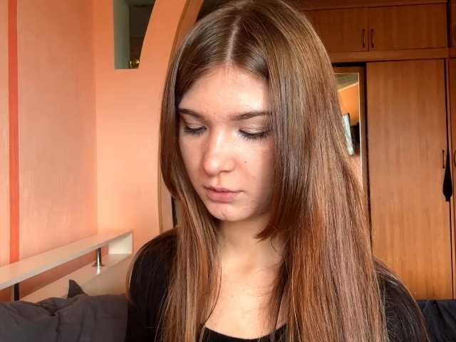 LydiaChey live cam on BongaCams