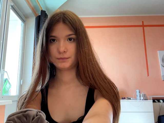 LydiaChey live cam on BongaCams