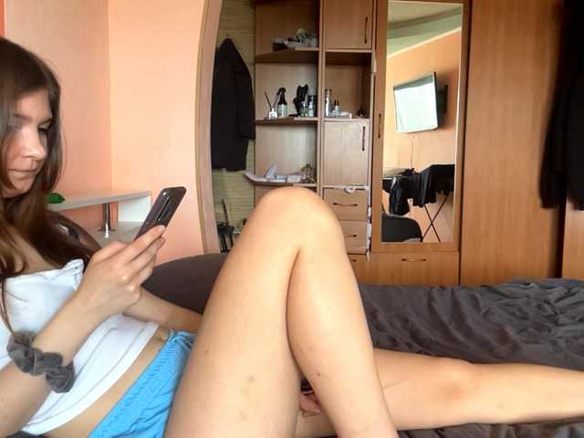 LydiaChey live webcam show
