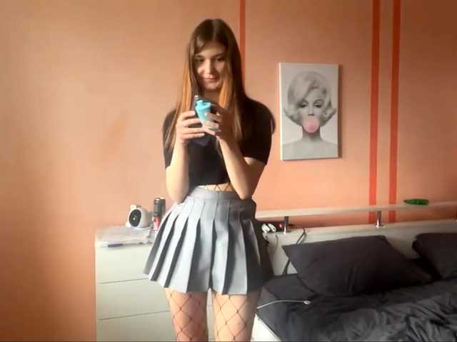 LydiaChey live cam on BongaCams
