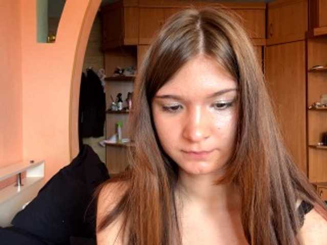 LydiaChey live cam on BongaCams