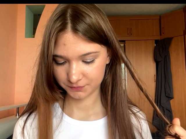 LydiaChey live cam on BongaCams