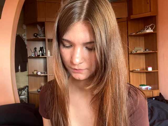 LydiaChey live cam on BongaCams