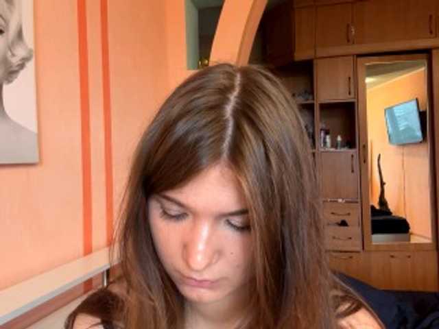 LydiaChey live cam on BongaCams