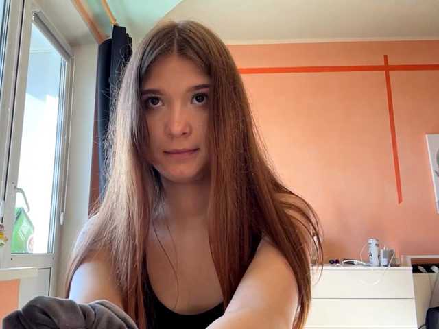 LydiaChey live cam on BongaCams