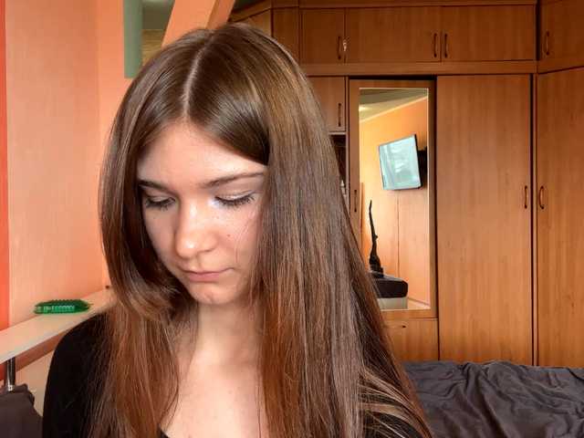 LydiaChey live cam on BongaCams