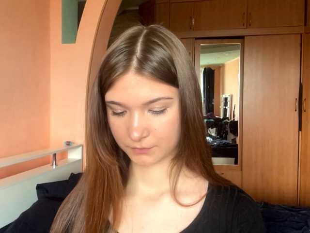 LydiaChey live cam on BongaCams