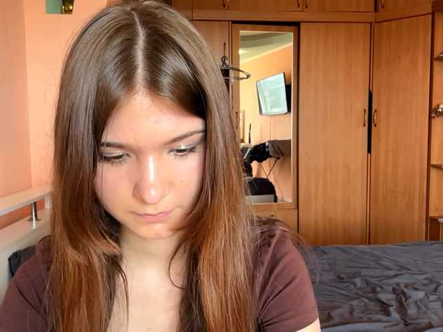 LydiaChey live cam on BongaCams