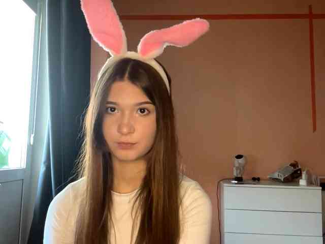 LydiaChey webcam