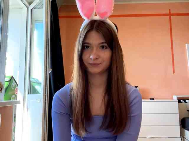 LydiaChey webcam