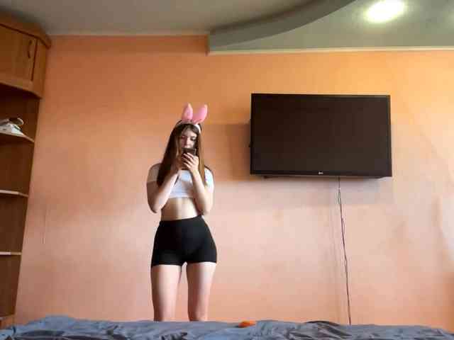 LydiaChey webcam