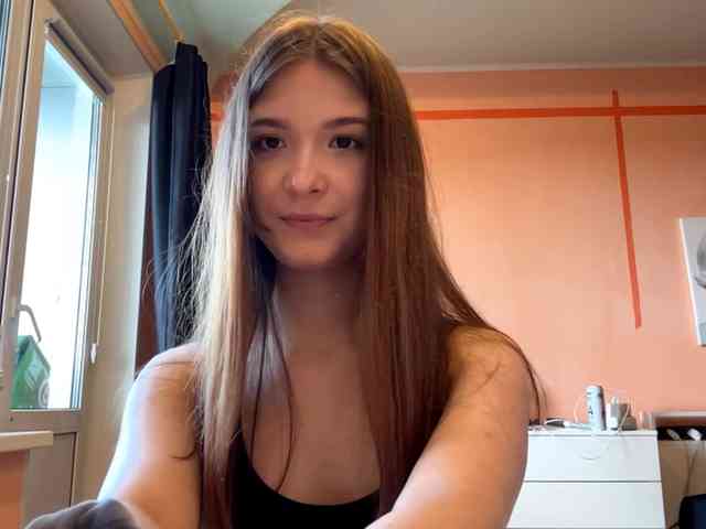 LydiaChey webcam