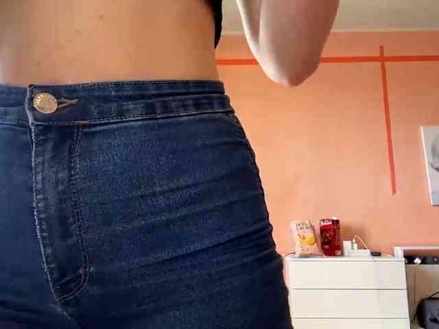 LydiaChey webcam